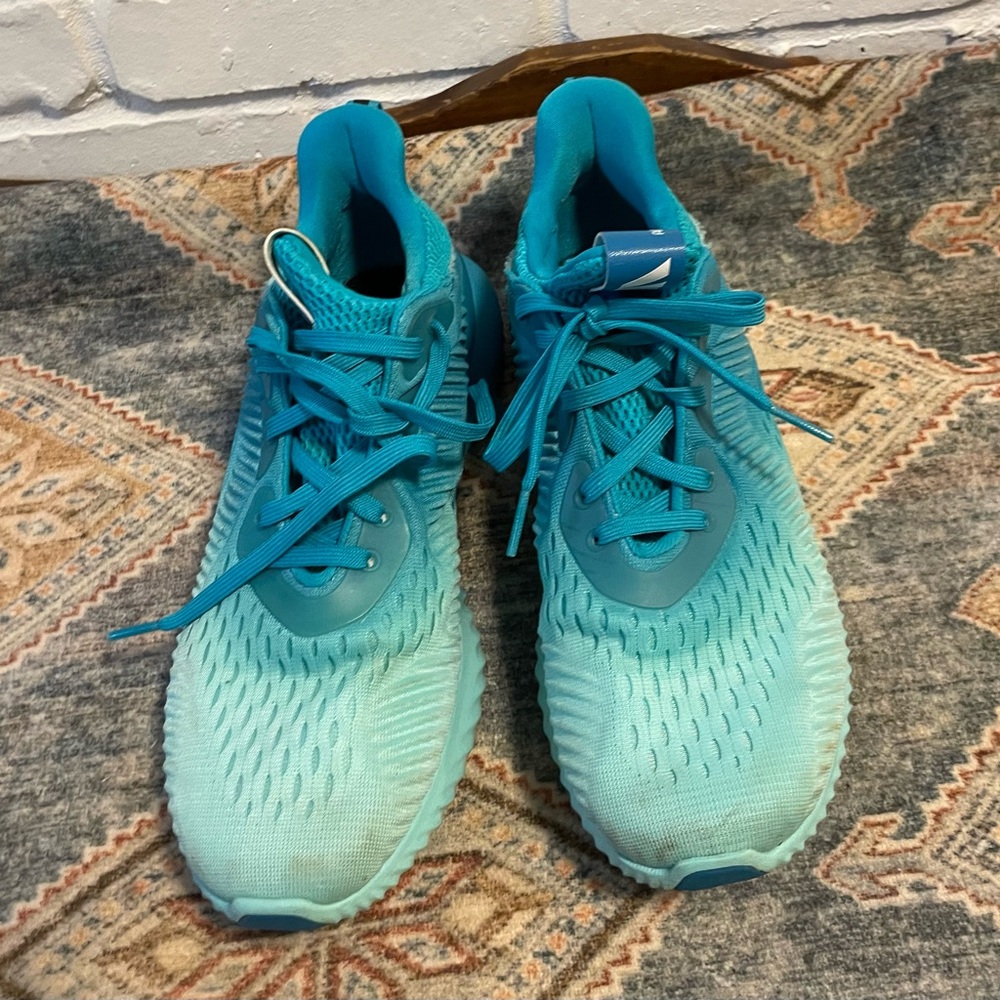 Adidas women’s Alpha bounce